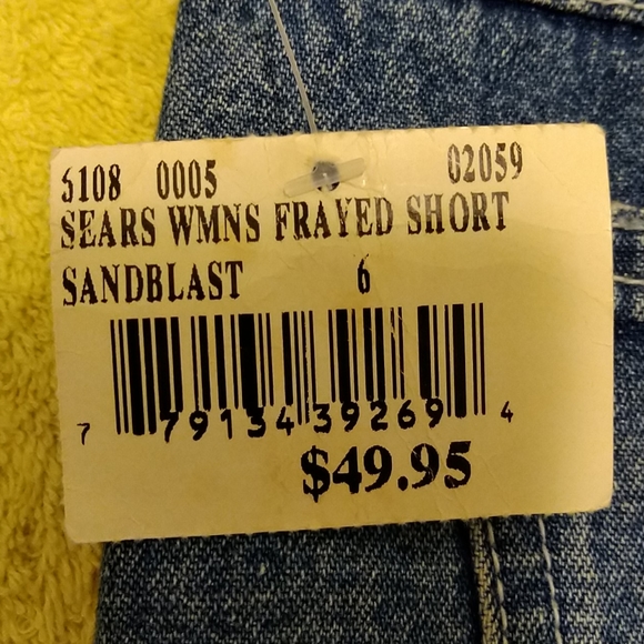 Roots Canada shorts - NWT - Picture 7 of 7